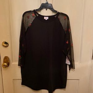 NWT lace sleeve Randy